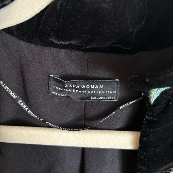 Zara Black Velvet Embroidered Embellished Woodland Fox Bird Jacket Blazer Large - Picture 8 of 11